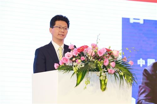 第五届中国企业家发展年会成功举办 路鸣副院长出席年会并致辞